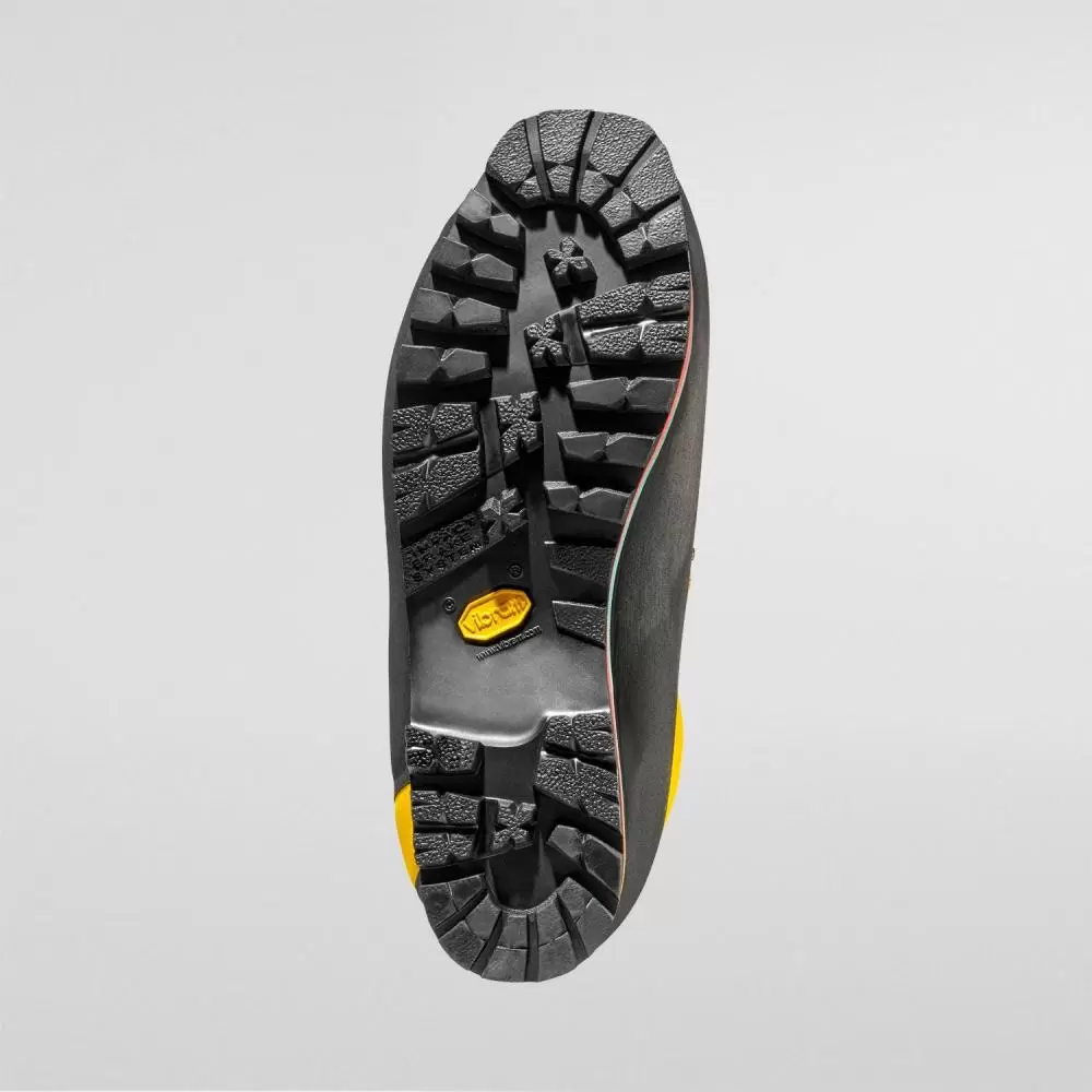 Imagine pt. Pantofi de alpinism Nepal Extreme