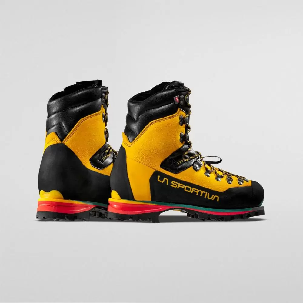 Imagine pt. Pantofi de alpinism Nepal Extreme