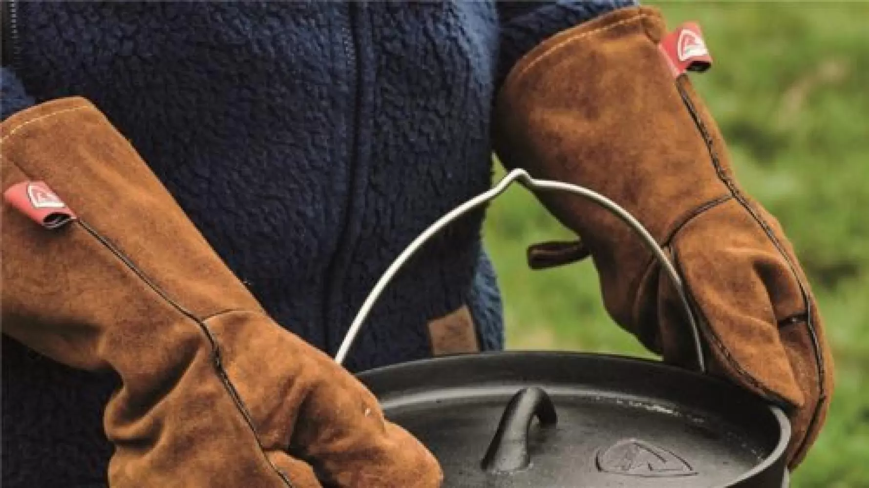 Image of Fire Campfire Gloves