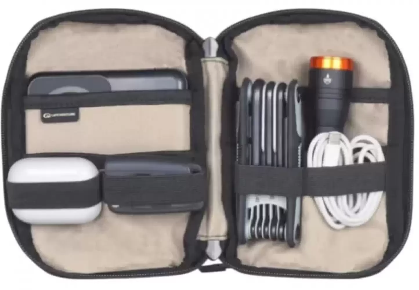 Organizator de drumeţie X-Pac