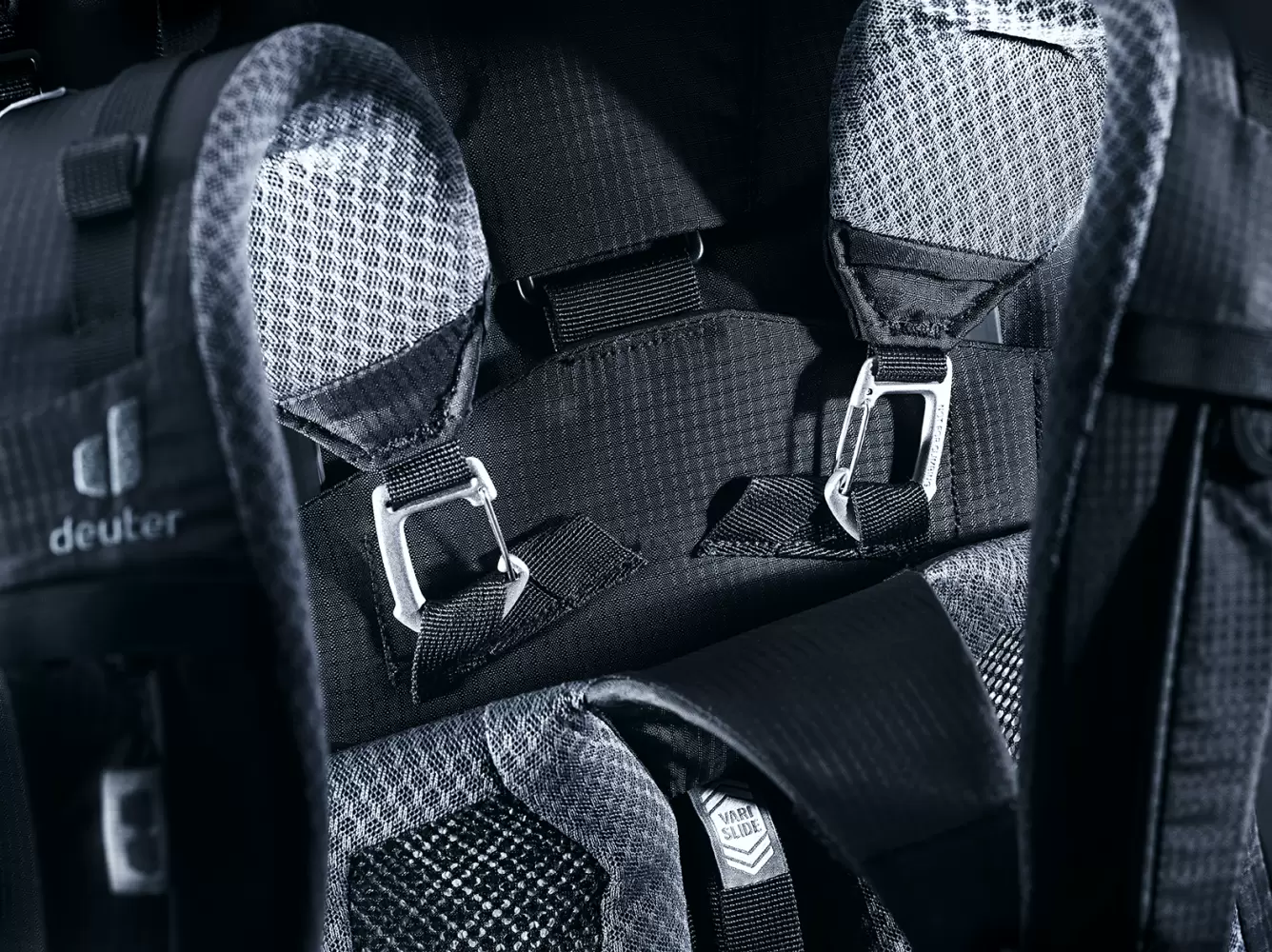 Imagine pt. Geantă pt. călătorii pedestre Aircontact Pro 75+10