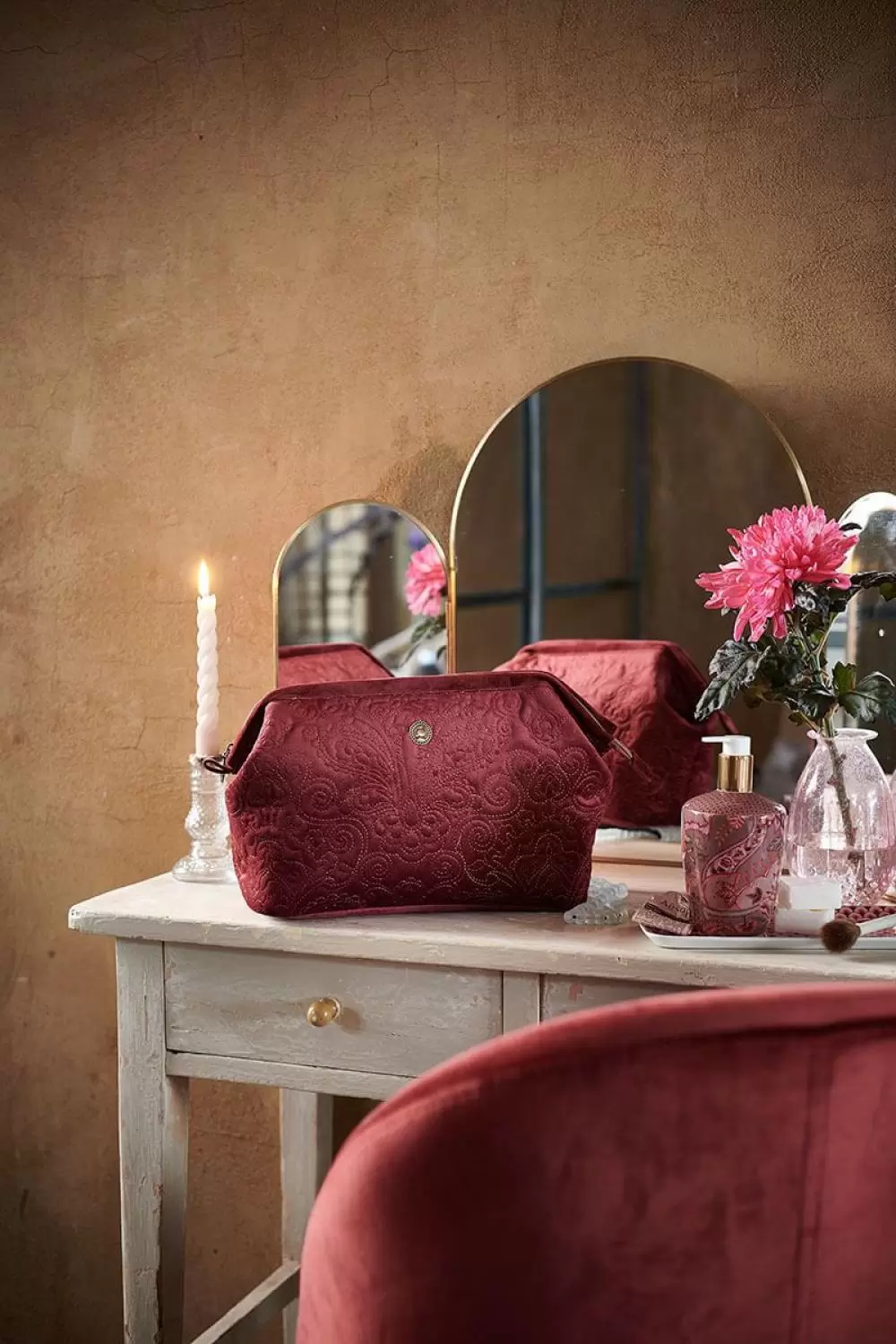 Image of Quiltey Days Cosmetic Bag