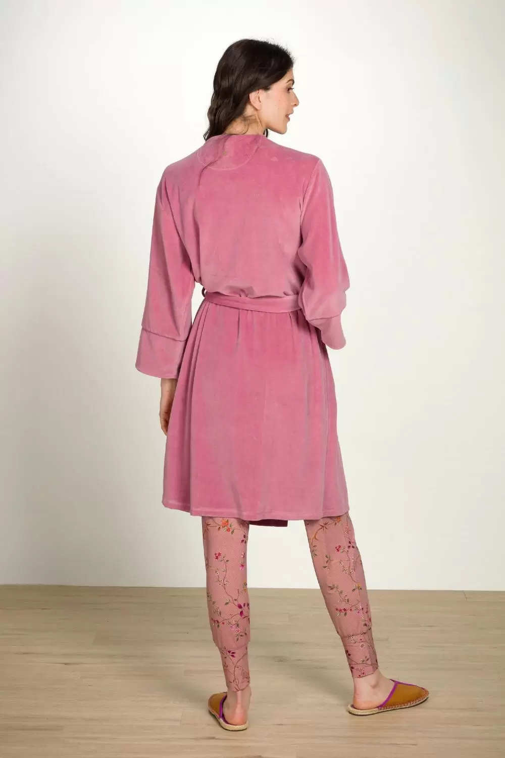 Image of Naiomi Velvet Kimono