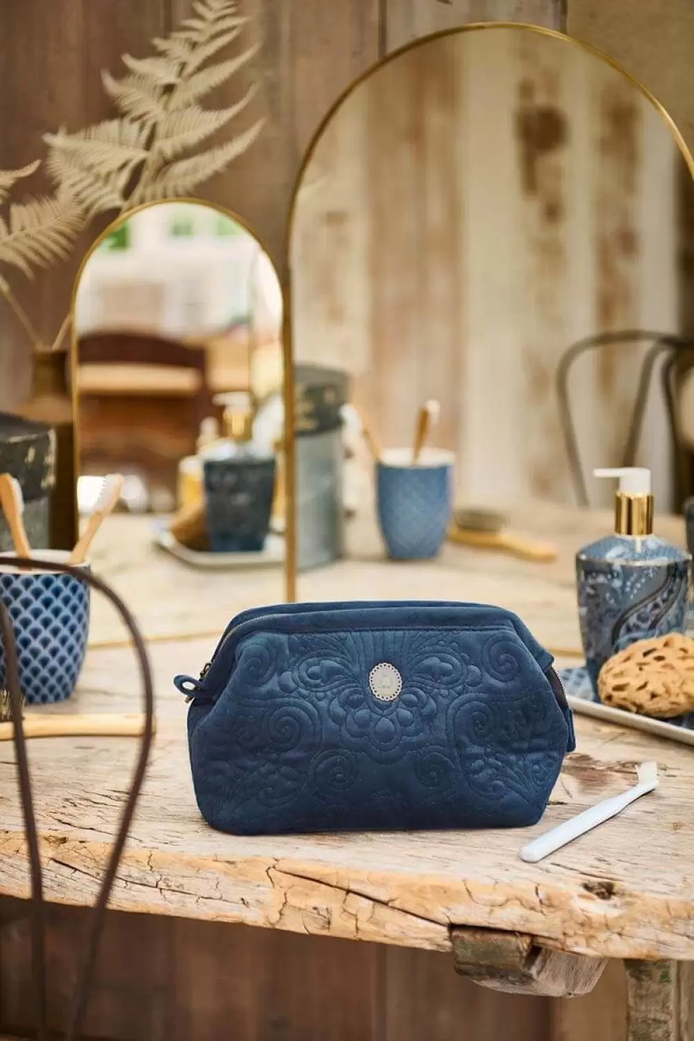 Image of Quiltey Days Cosmetic Bag