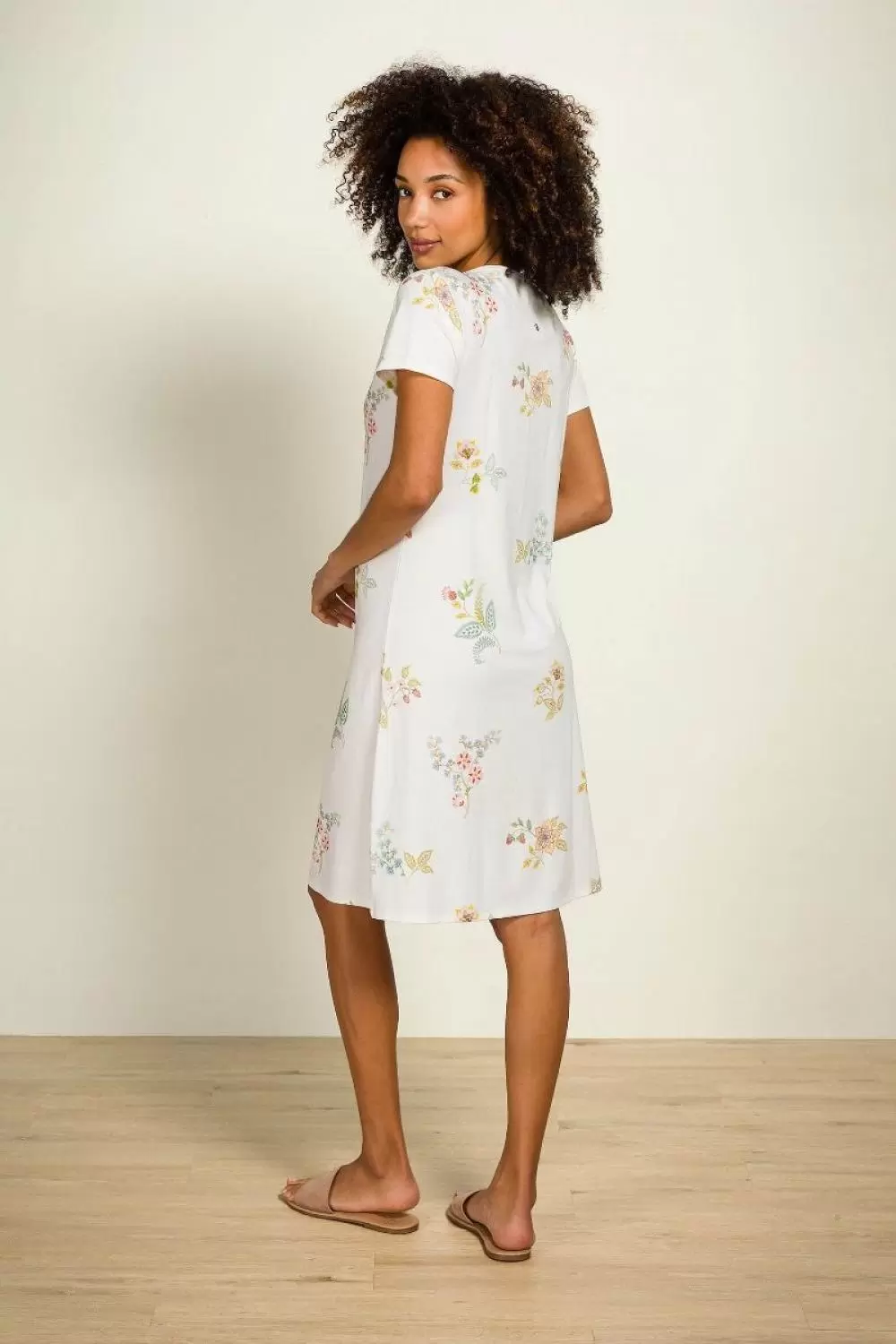 Image of Dewi Blossom Chique Shirt