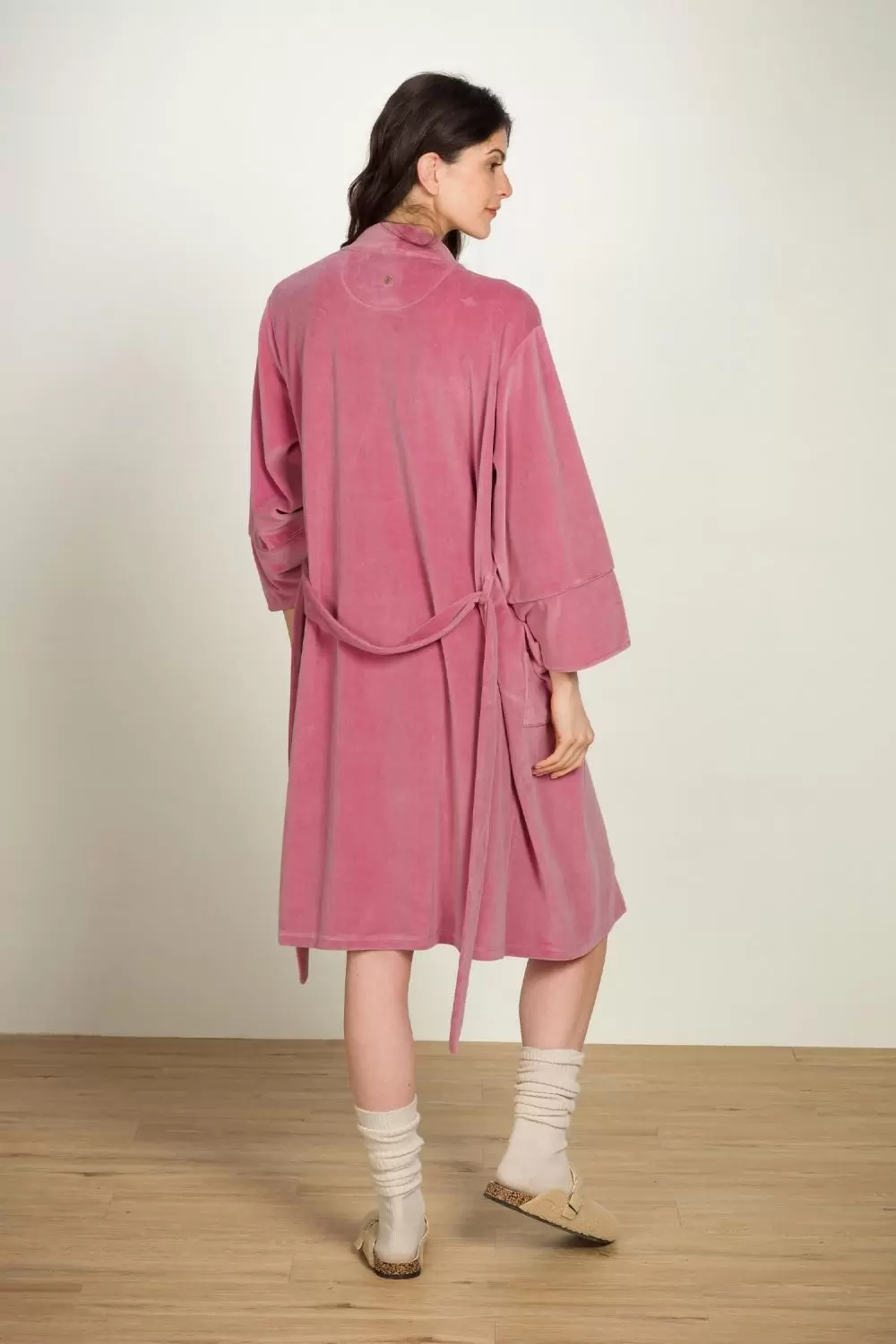 Image of Naiomi Velvet Kimono
