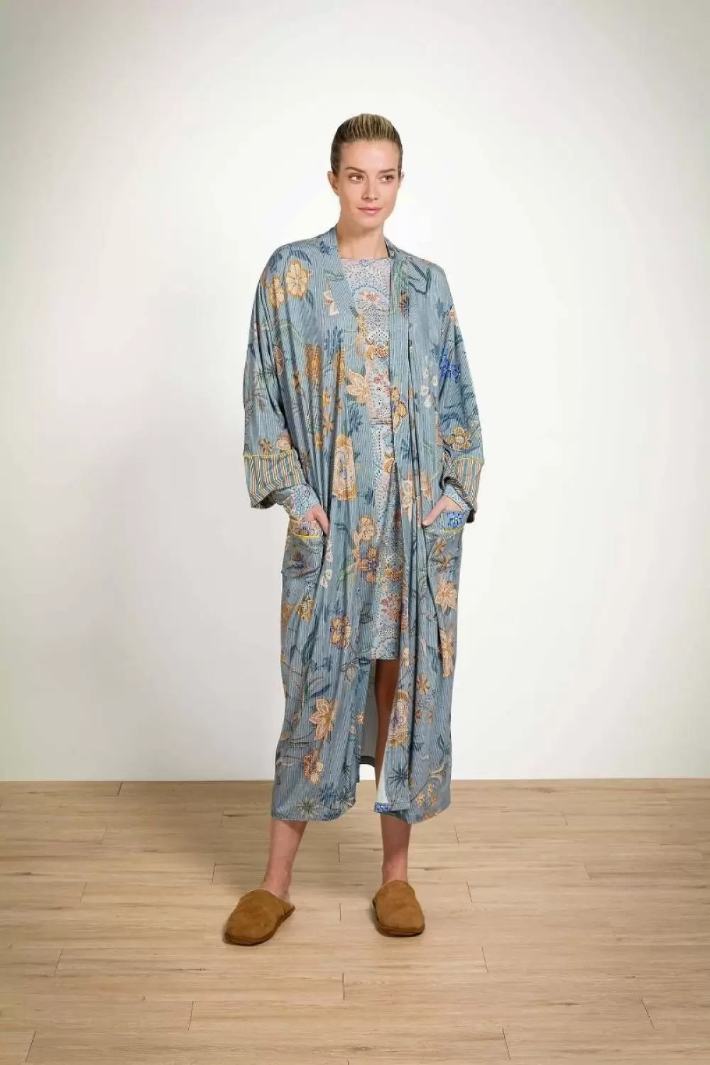 Image of Noa Safari Bloom Kimono