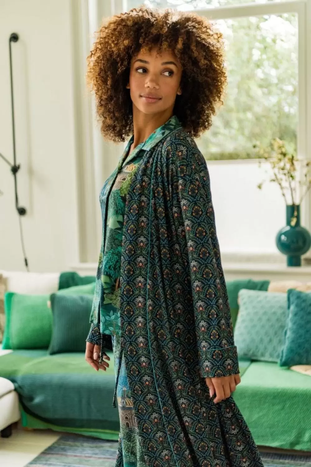 Nisha Matata Kimono