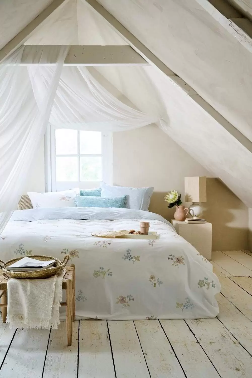 Image of Blossom Chique Sheets Bedding