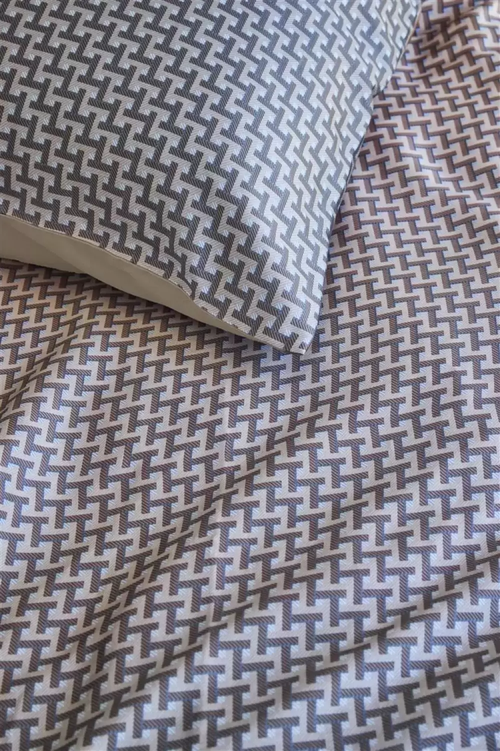 Image of Alvaro Sheets Bedding