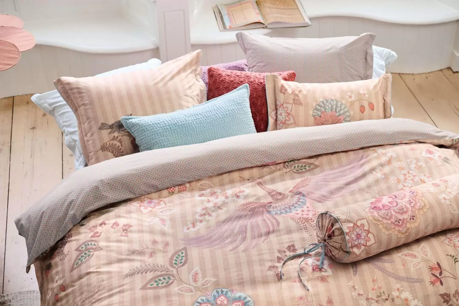 Image of Buenas Noches Sheets Bedding