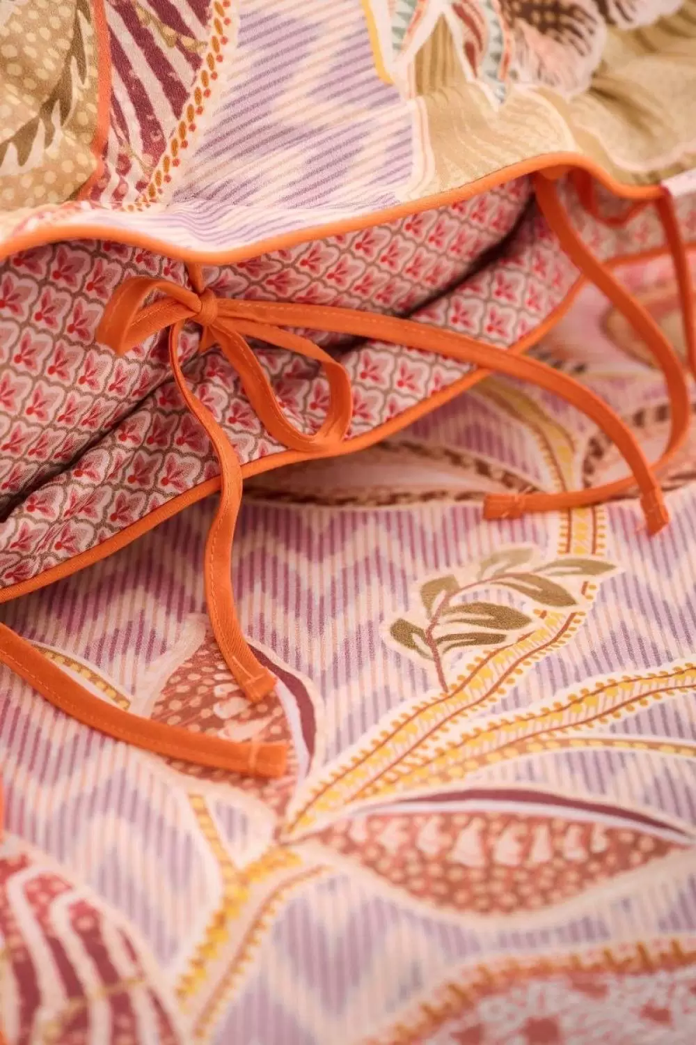 Image of Hakuna Cushion