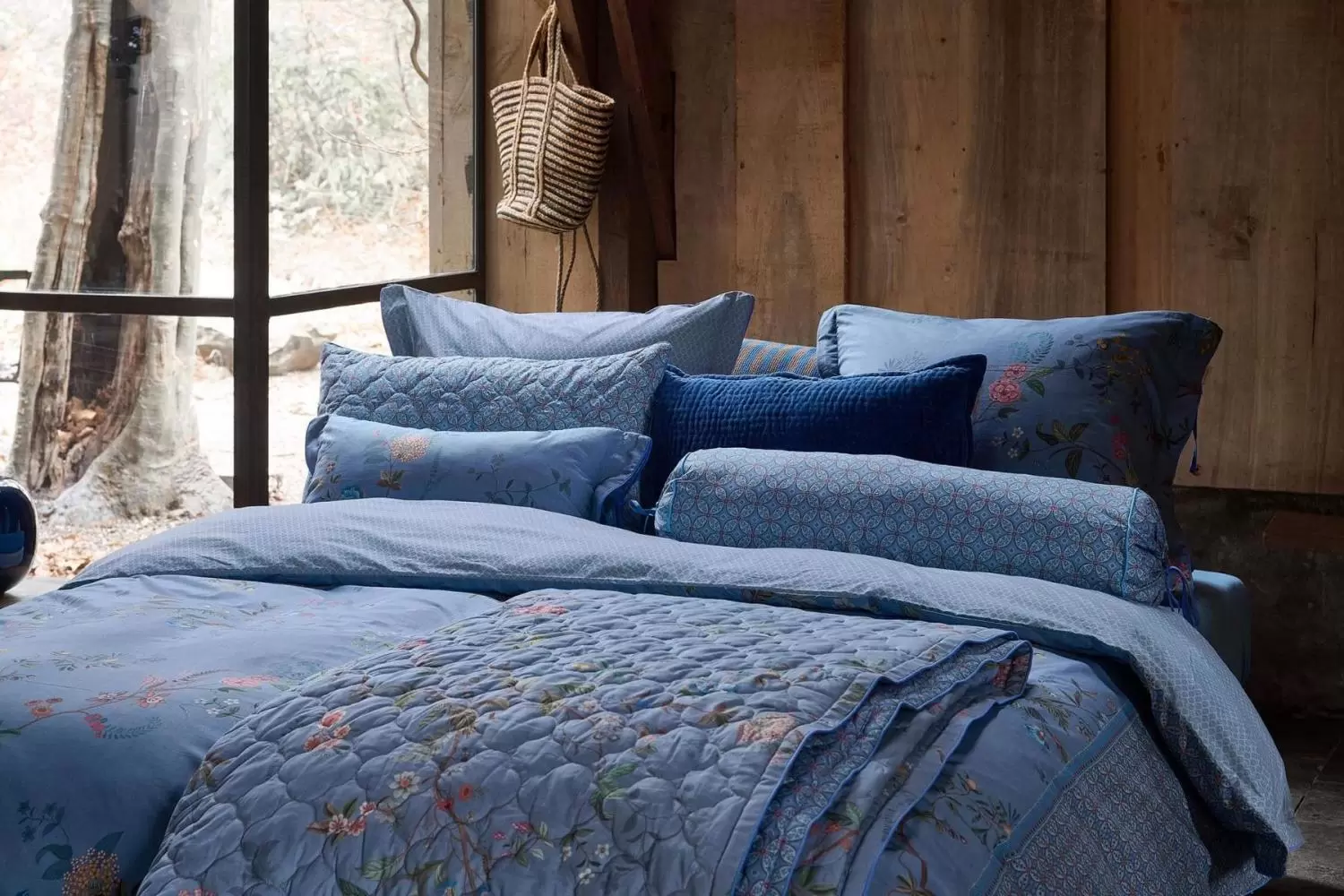 Image of Bustani Cushion