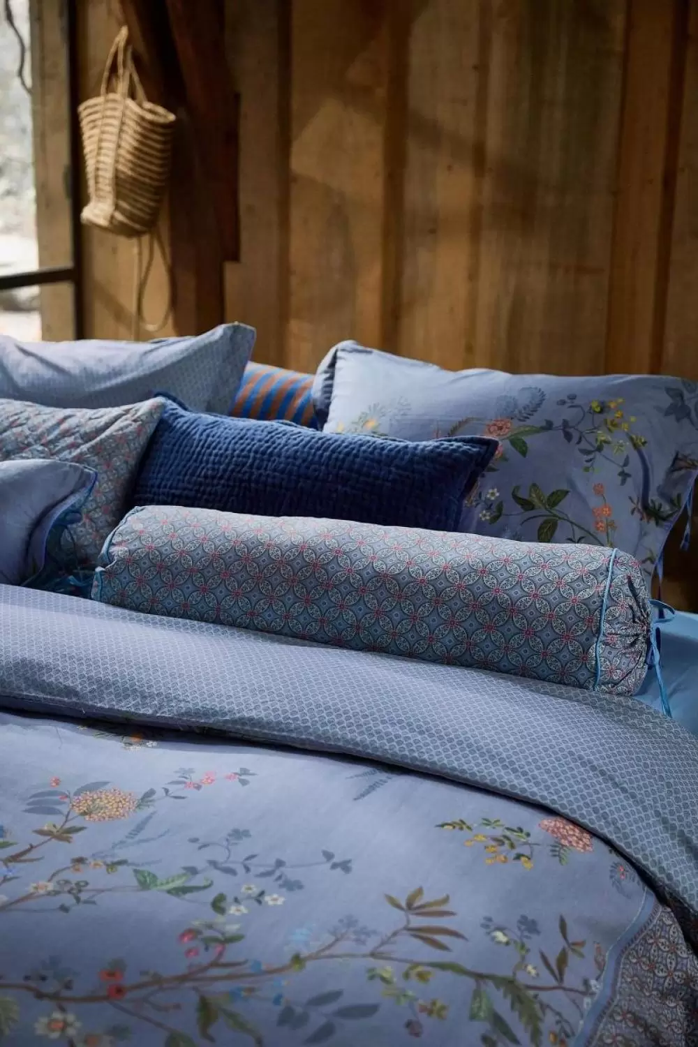 Image of Bustani Cushion