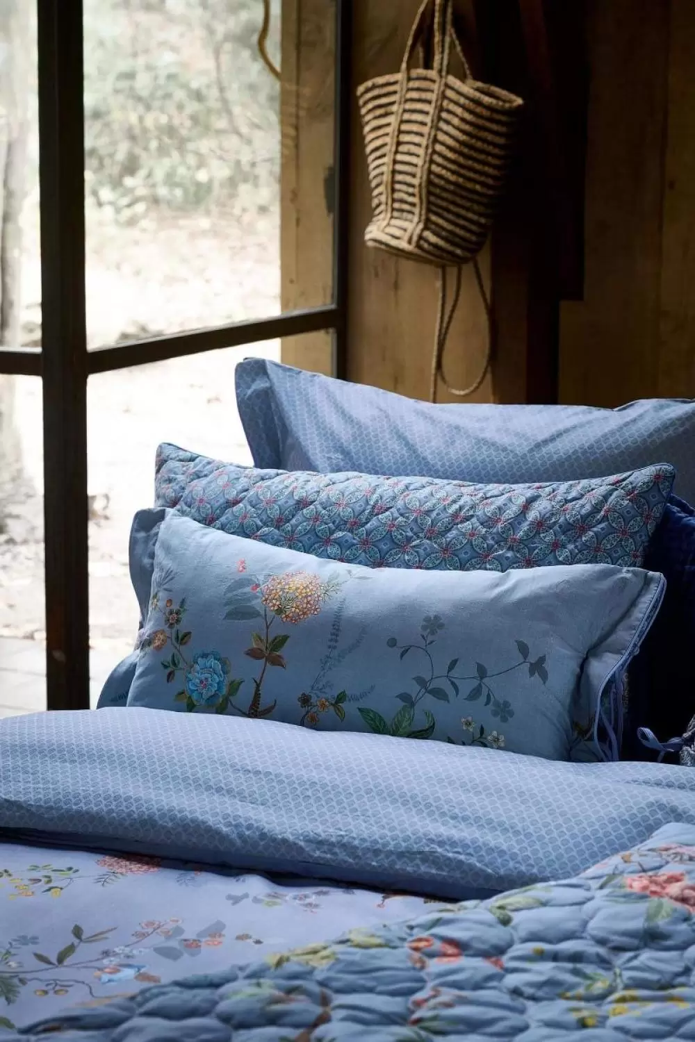 Image of Bustani Cushion