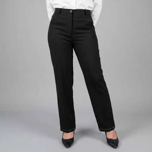Pantaloni evazați de la genunchi