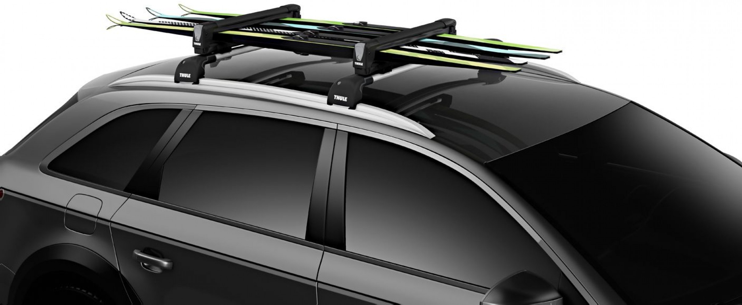 Thule SnowPack Black 7324B on car skis